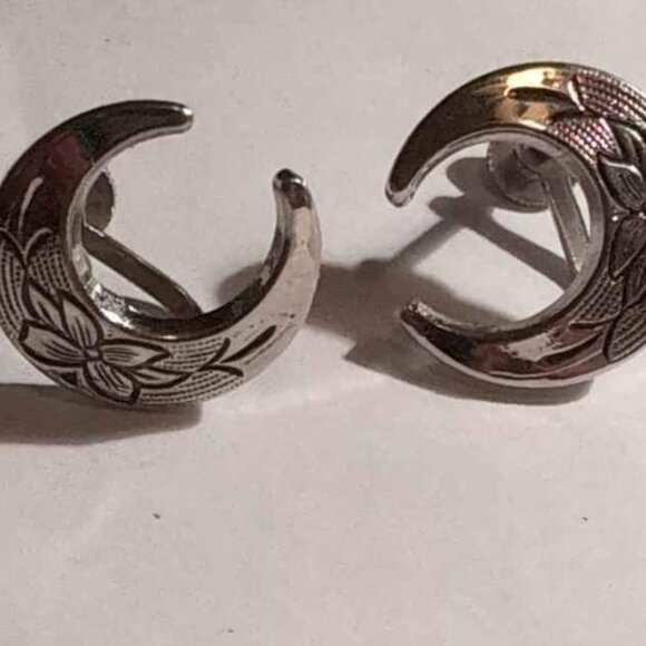 Silver Toned Crescent Clip on Earrings with Engraved Flower Outlined in Black - Picture 6 of 7
